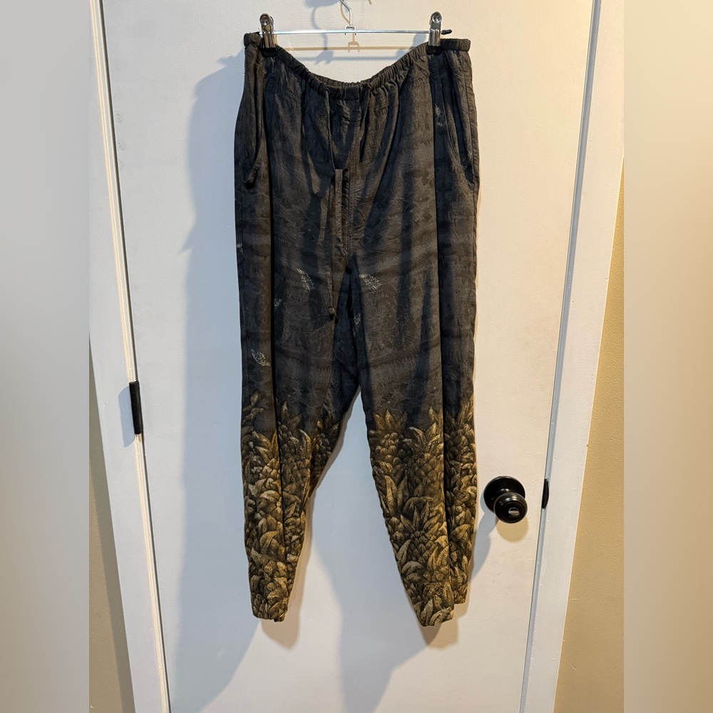 Elegant Black and Tan Women's Trousers-#1152